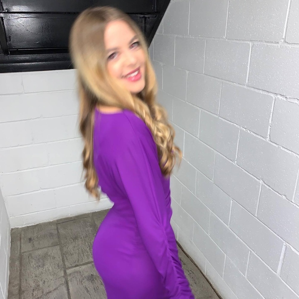 Meet your Posher, Chanelle